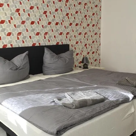 Klueger Seitenhain 公寓